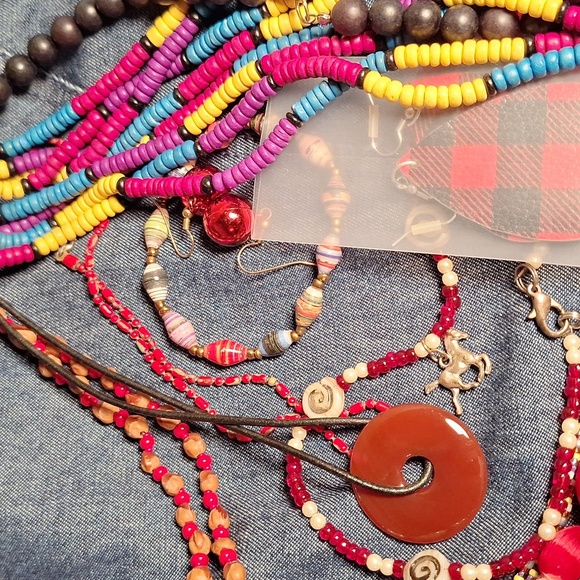 25 Bundle Lot Southwestern Boho Style Jewelry RED Themed Cowboy Hippie Wearable - Picture 4 of 10